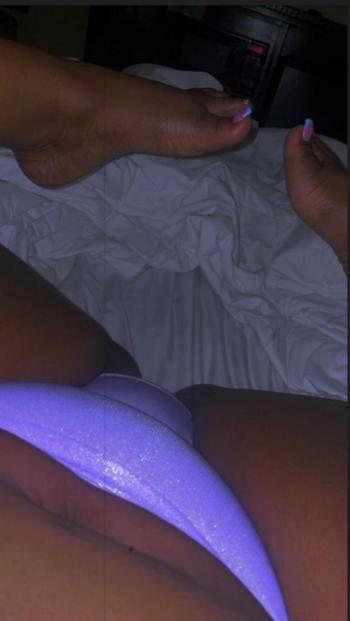 936-438-2742, 23  female escort, North Mississippi