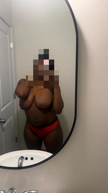 Diamonds , 24  female escort, North Mississippi