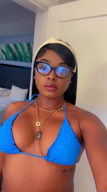 Kensley the Goddess, 24  female escort, Northmississippi